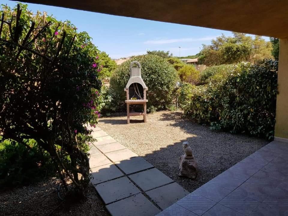 Casa Vacanze Villa Sandrina Costa Paradiso Luaran gambar