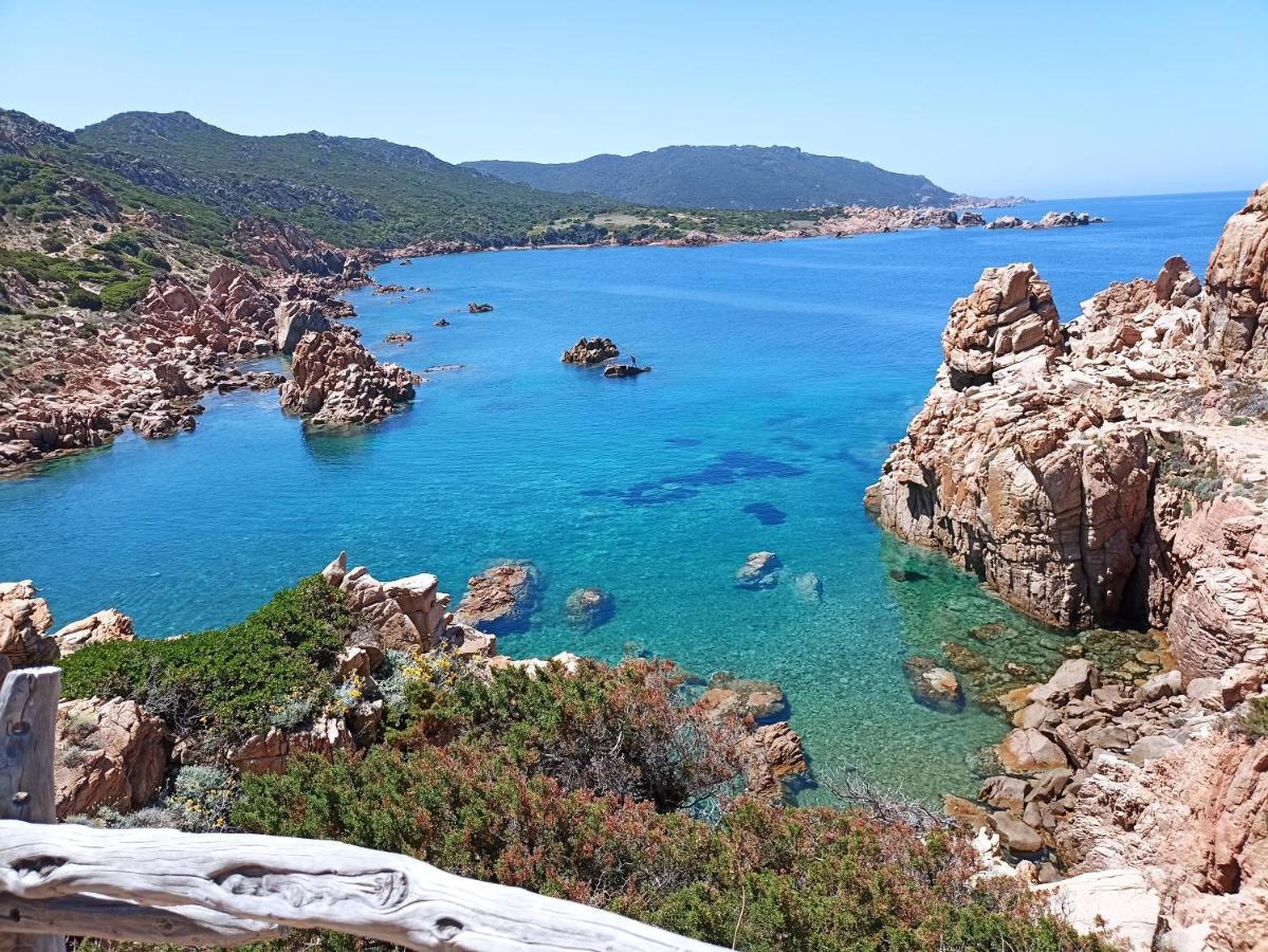 Casa Vacanze Villa Sandrina Costa Paradiso Luaran gambar