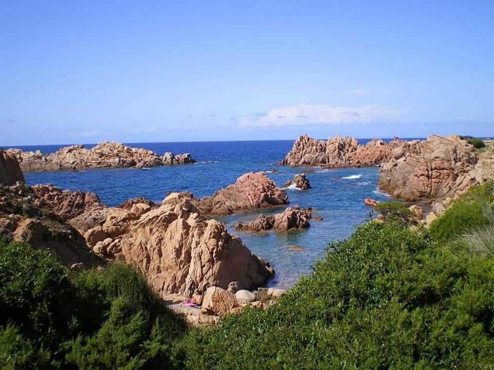 Casa Vacanze Villa Sandrina Costa Paradiso Luaran gambar