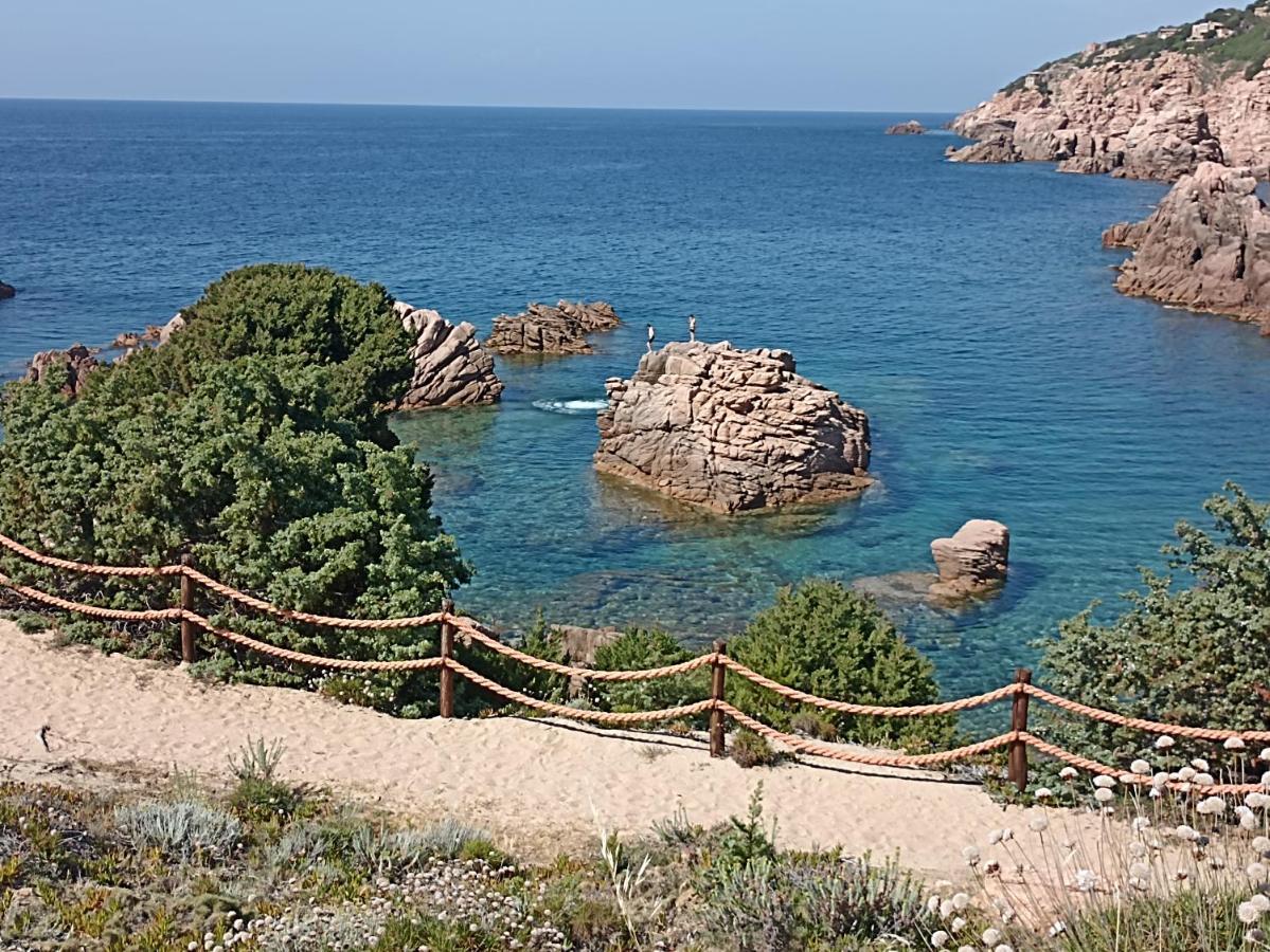 Casa Vacanze Villa Sandrina Costa Paradiso Luaran gambar