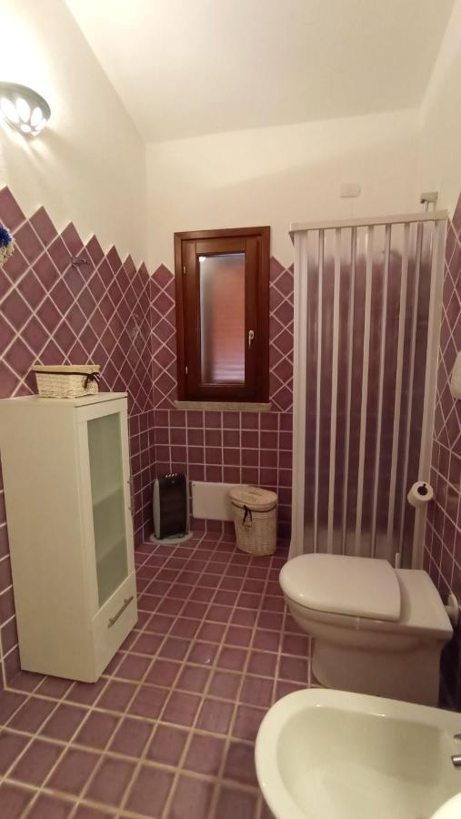 Casa Vacanze Villa Sandrina Costa Paradiso Luaran gambar