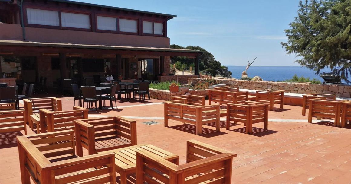 Casa Vacanze Villa Sandrina Costa Paradiso Luaran gambar